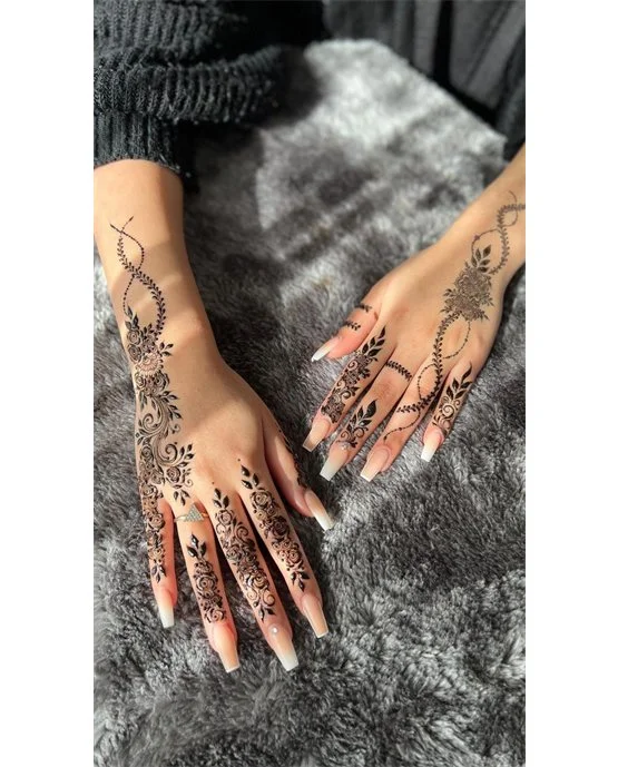 Luxurious Twist Back Hand Mehndi Design Wrap